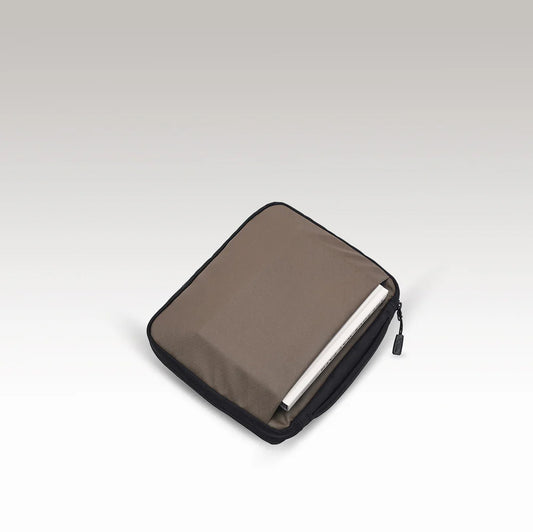 GROUNDTRUTH Tech Pouch Travel Bag