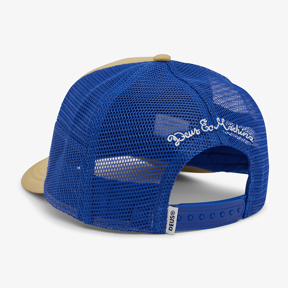 Deus Ex Machina Ride Out Trucker