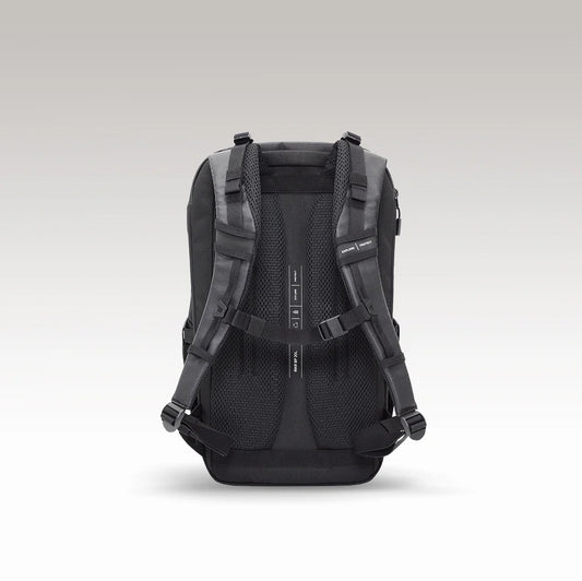 GROUNDTRUTH 20L Everyday Travel Backpack